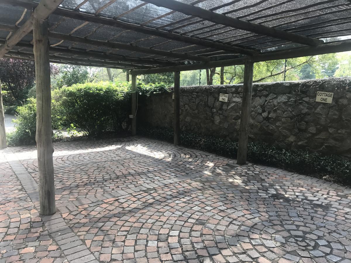 Waterfall Cottages Joanesburgo Exterior foto